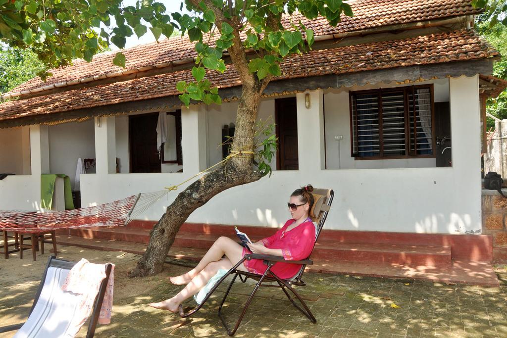 Angeo Beach House Alappuzha Bagian luar foto